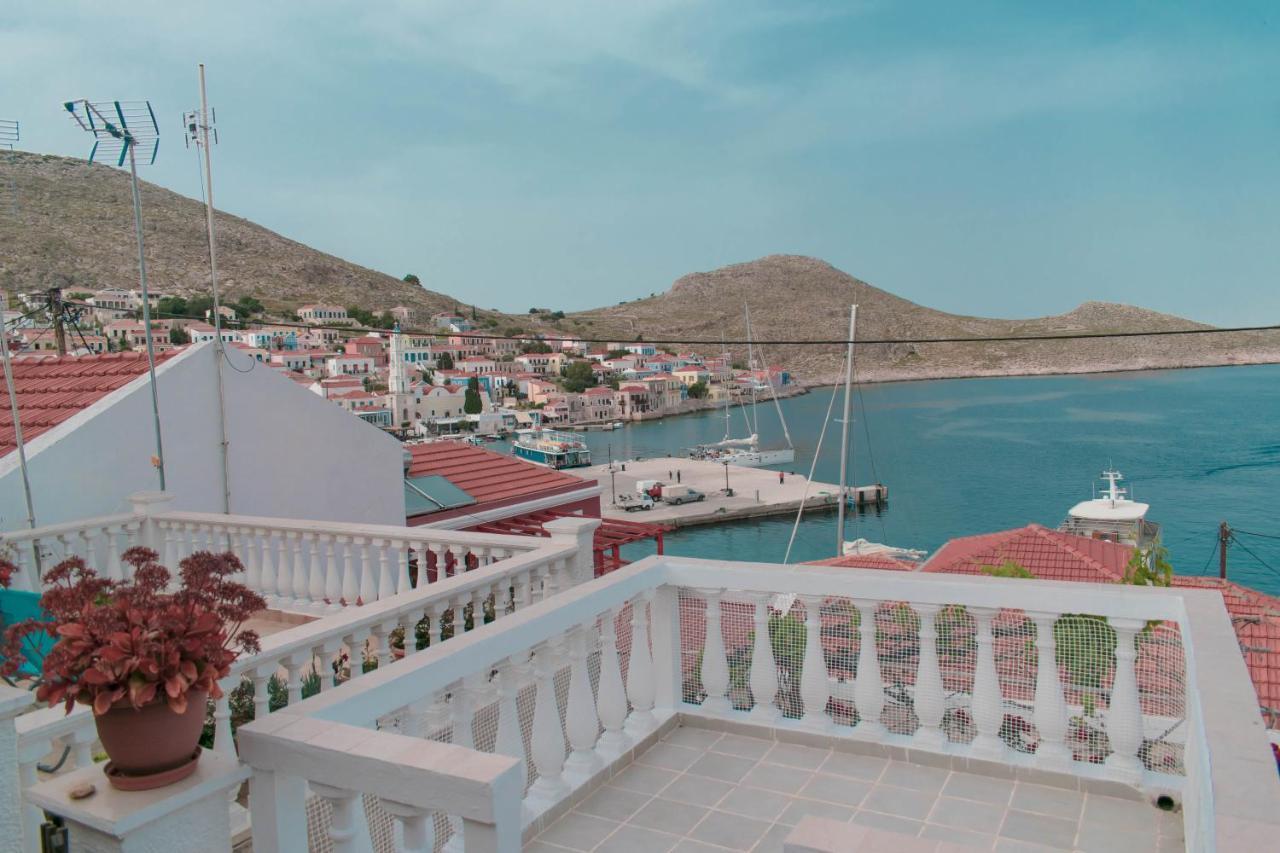 Villa Niovi Chalki Town Exteriér fotografie