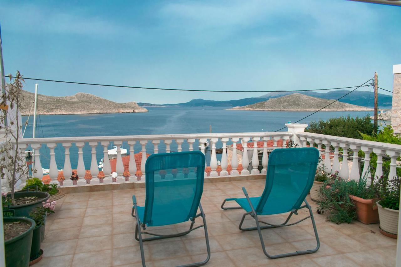 Villa Niovi Chalki Town Exteriér fotografie