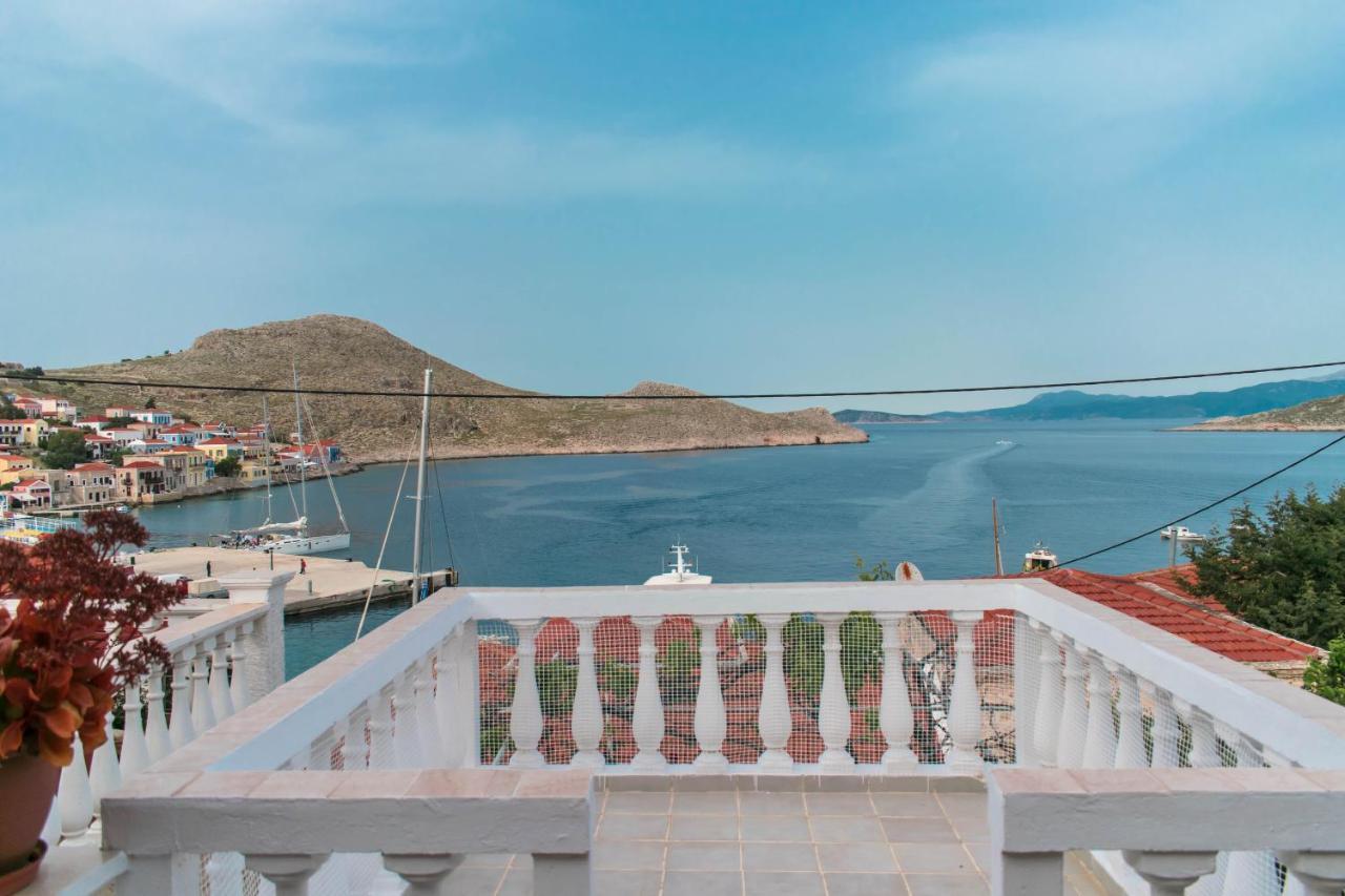 Villa Niovi Chalki Town Exteriér fotografie