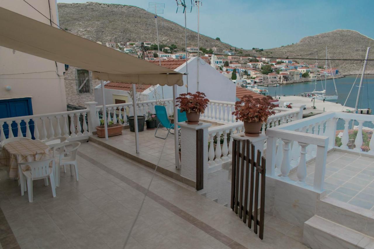 Villa Niovi Chalki Town Exteriér fotografie