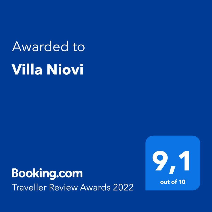 Villa Niovi Chalki Town Exteriér fotografie